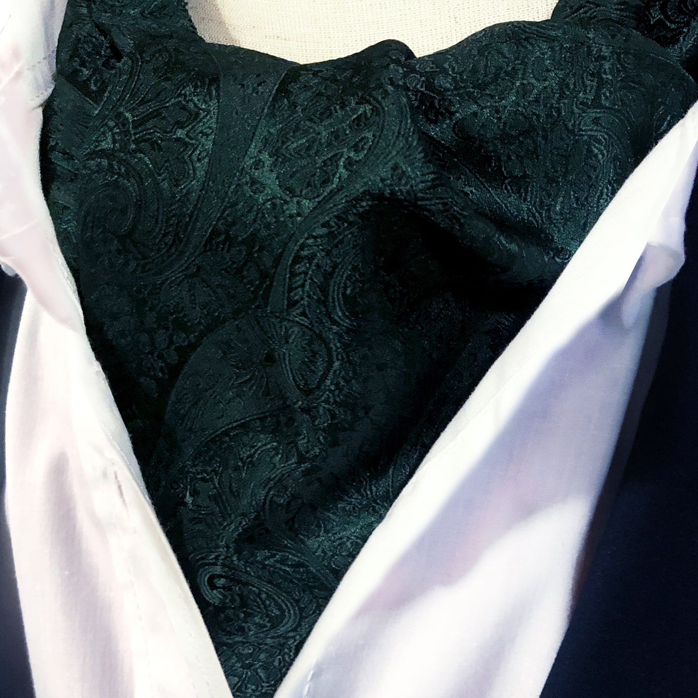 Dark Green Paisley Ascot Cravat