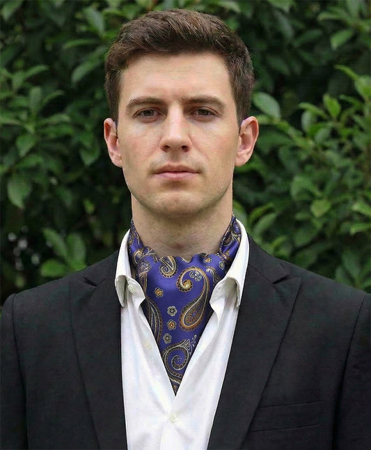 Ascot vs Cravat: What’s the Difference?